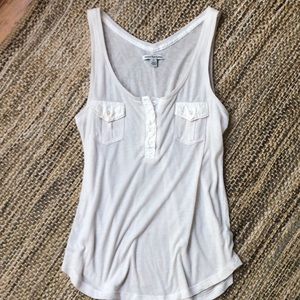 American Eagle women’s cream tank top